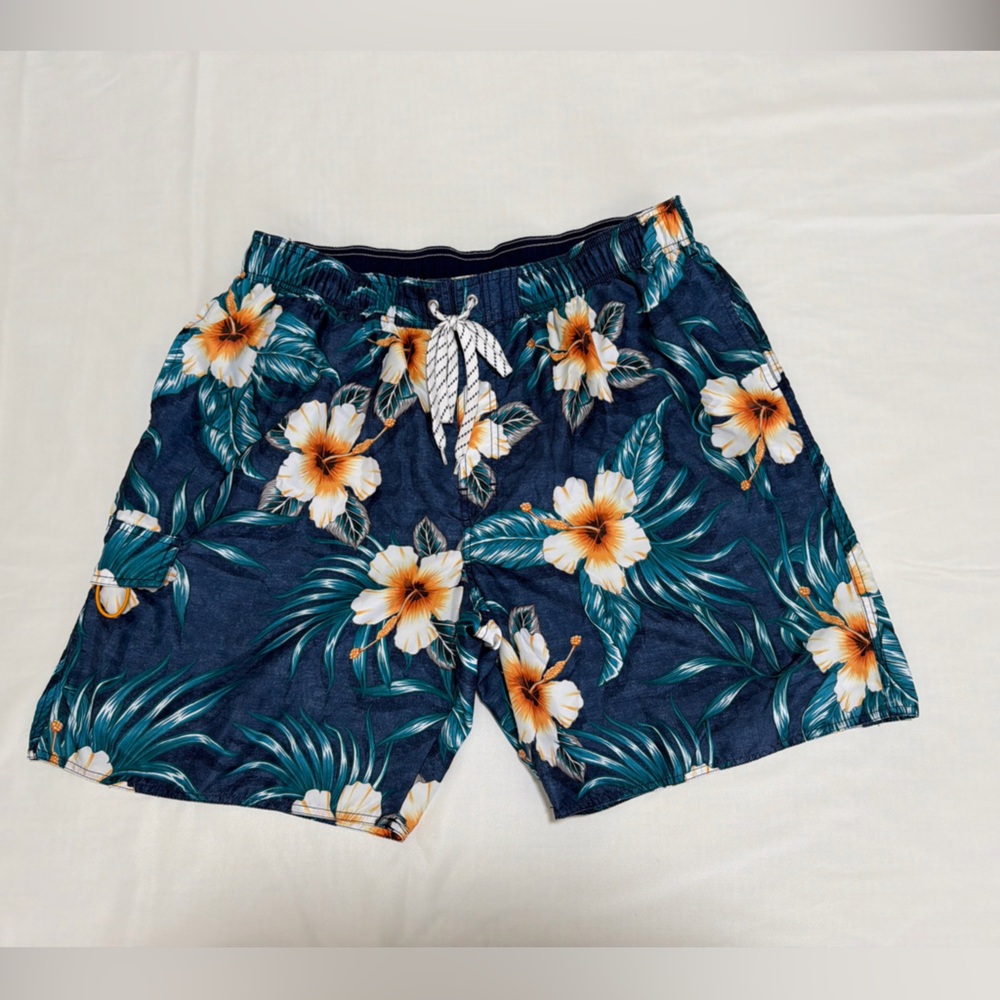 Newport Blue Men’s Swim Trunks Tropical Print